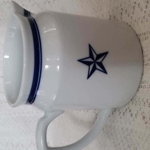 BLUE AND WHITE Ceramic La Maison La Cuisine Belle et Bonne Measuring Jug - Picture 3 of 6